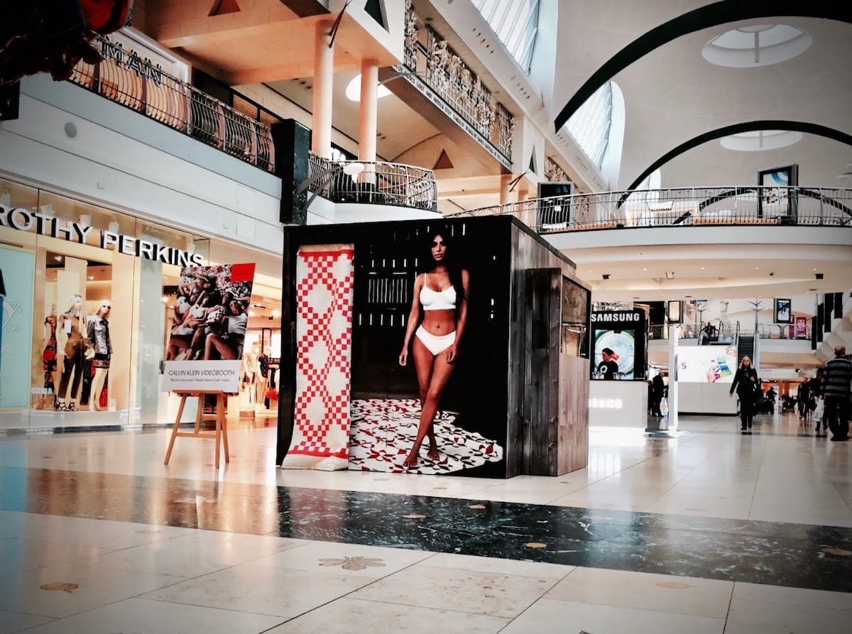 Calvin-Klein-Video-Experience-Kardashian-Booth