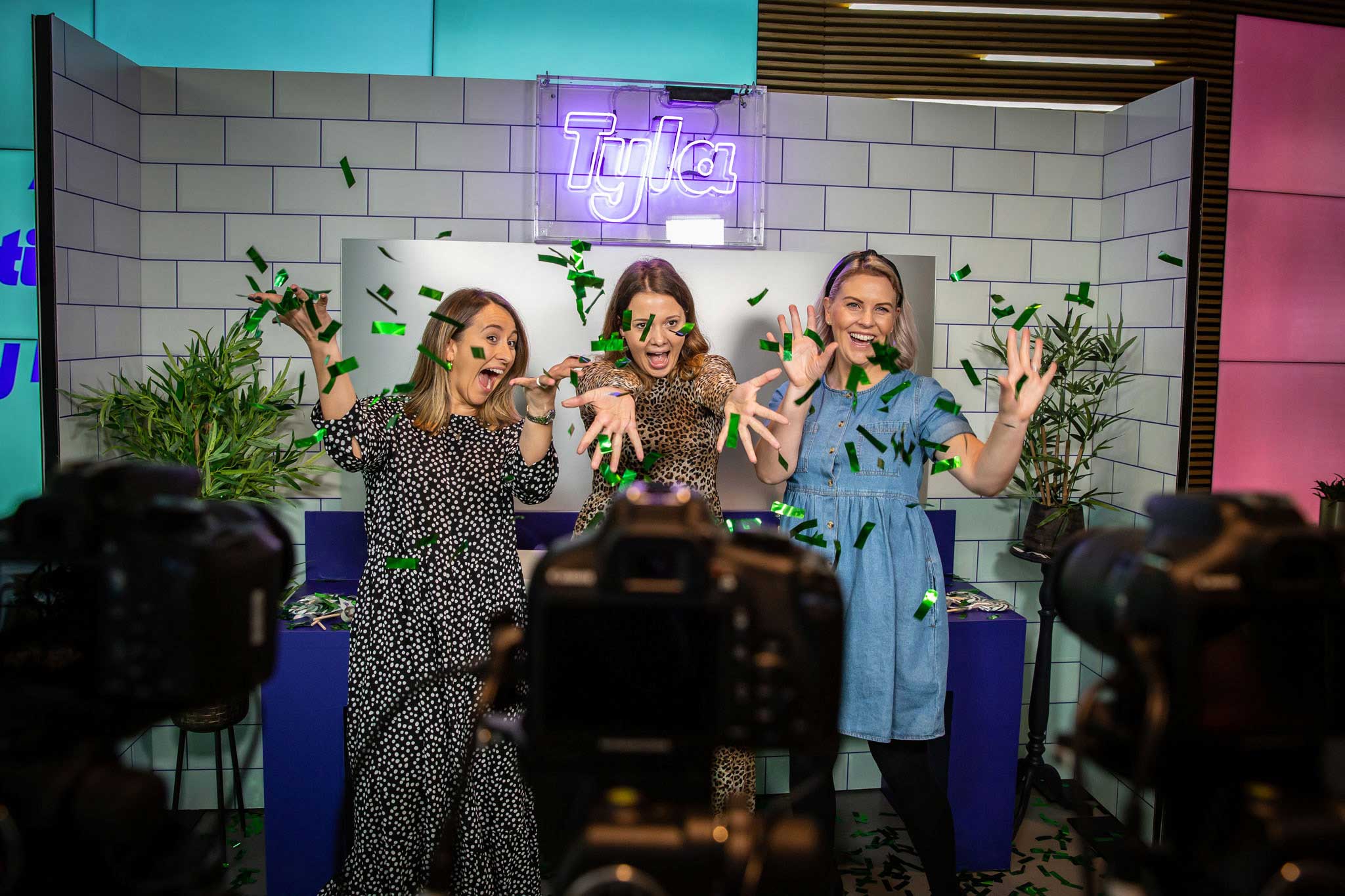 Branded Bullet Rig For Hire