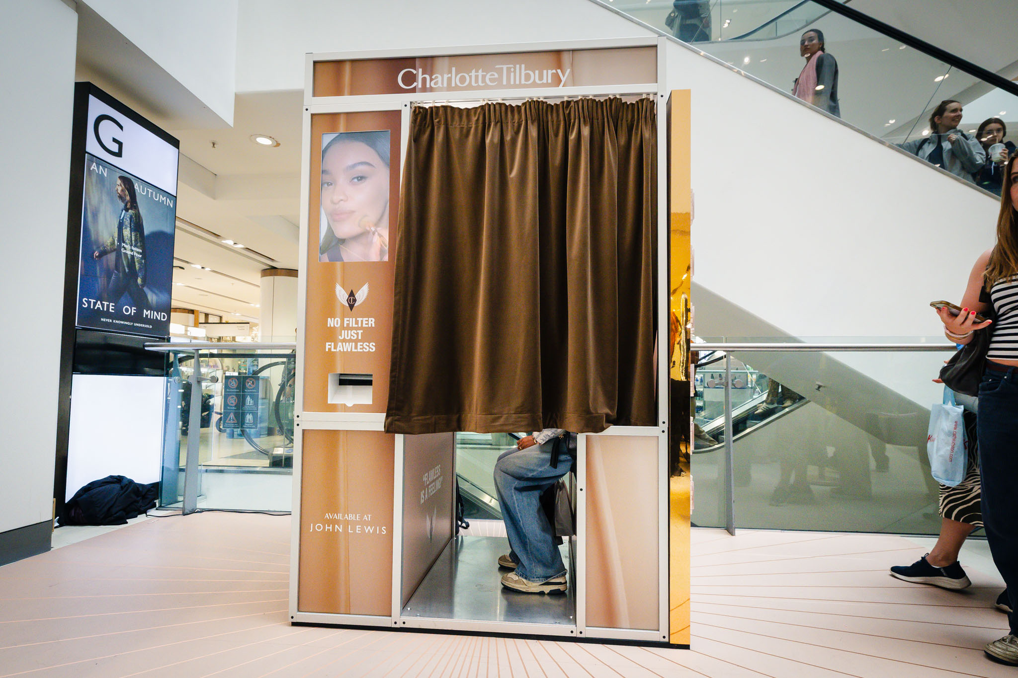 Charlotte Tilbury Photo Booth